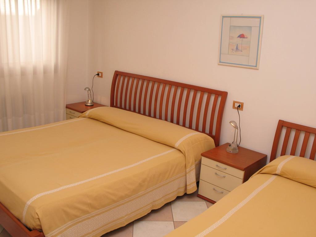 Family Apartments Residence Trieste Lido di Jesolo Ngoại thất bức ảnh